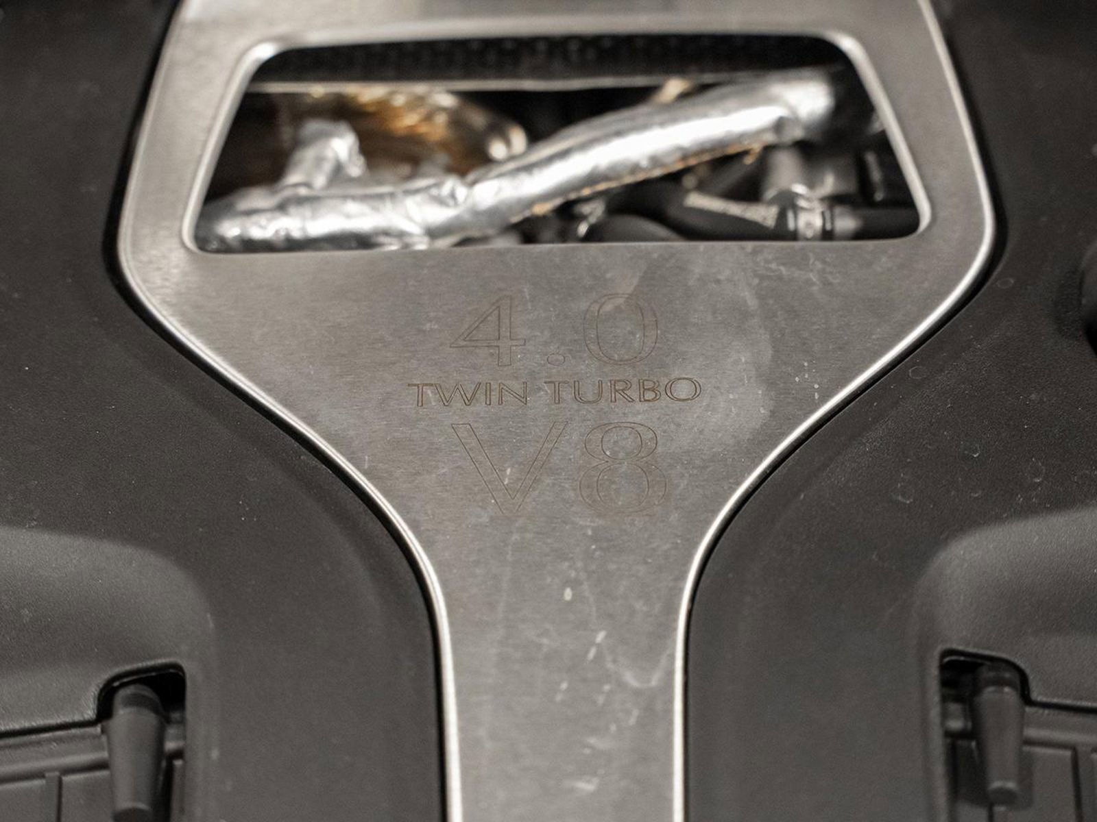 Used 2021 Aston Martin DBX image 61