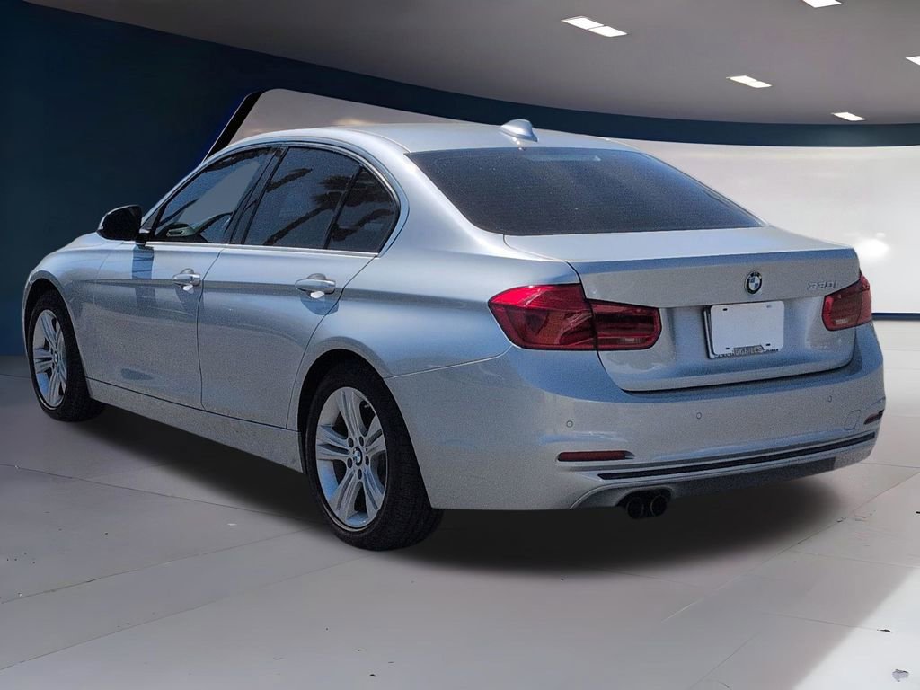 Used 2017 BMW 330i Sedan image 3