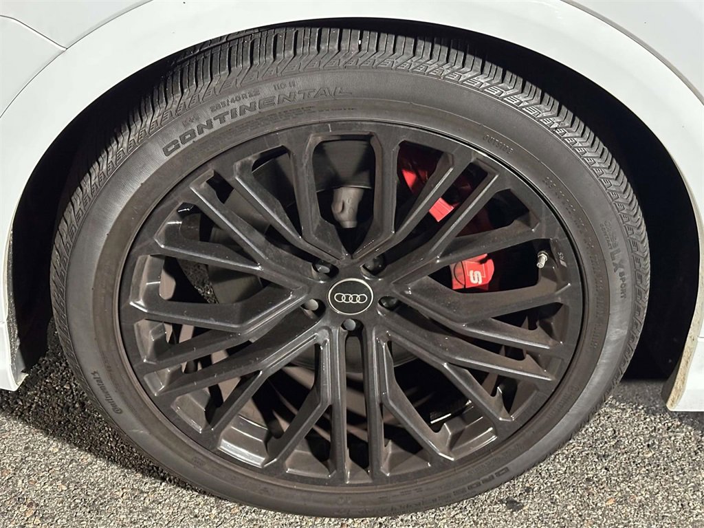 Used 2024 Audi SQ8 Premium Plus w/ S Sport Package image 11