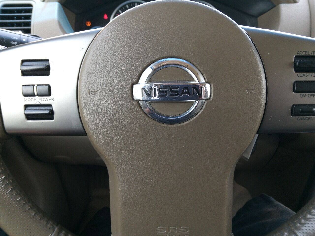 Used 2006 Nissan Pathfinder SE w/ (G01) SE Comfort Pkg AWD/4WD image 12