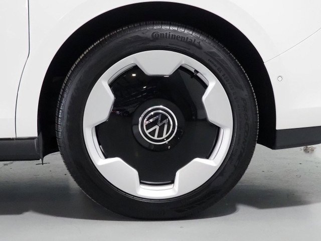 Used 2025 Volkswagen ID. Buzz Pro S image 49