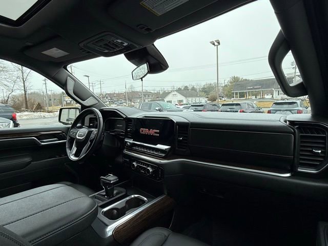 Used 2025 GMC Sierra 1500 Elevation w/ Elevation Premium Package image 27