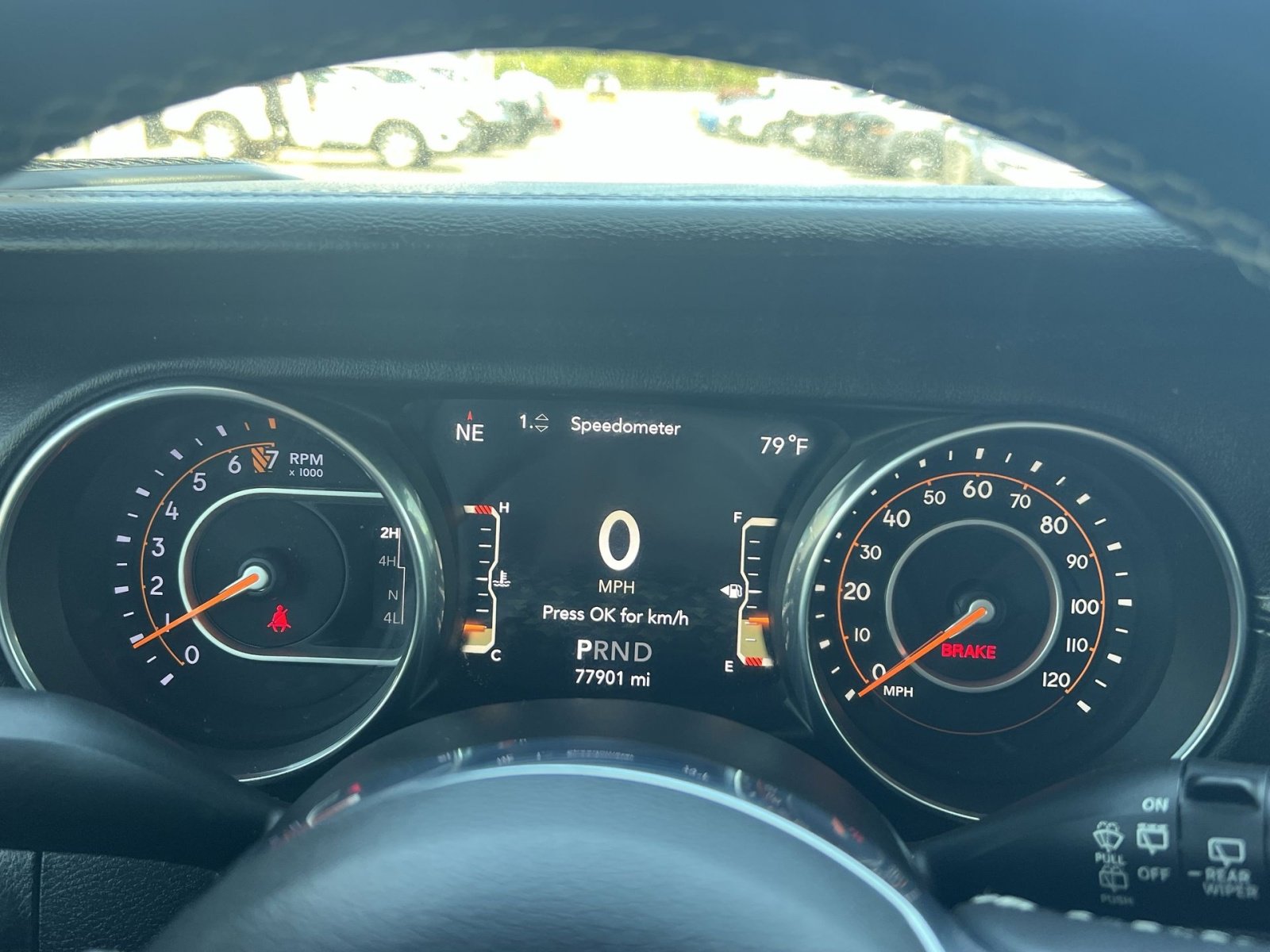Used 2018 Jeep Wrangler Unlimited Sahara w/ Dual Top Group AWD/4WD image 25