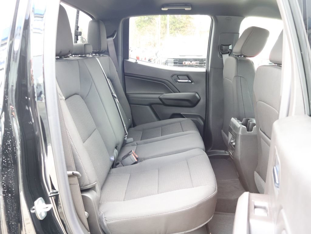 New 2026 GMC Canyon Elevation w/ Convenience Package image 33