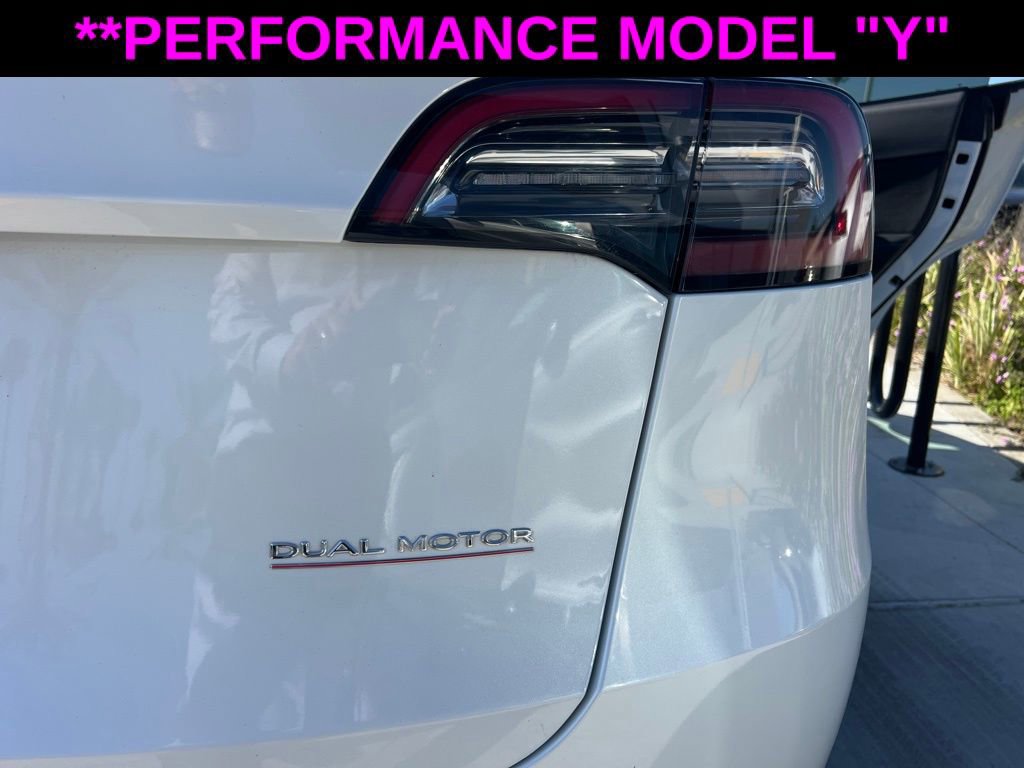 Used 2023 Tesla Model Y Performance image 57