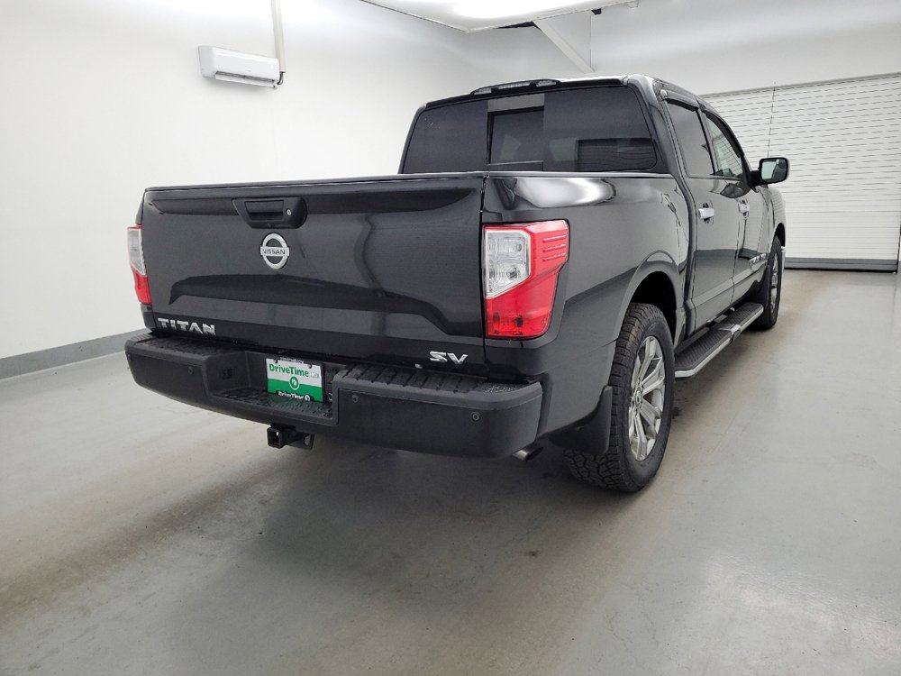 Used 2018 Nissan Titan SV w/ SV Convenience Package RWD image 7