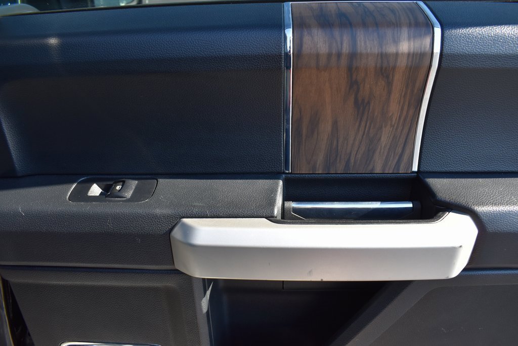 Used 2019 Ford F150 Lariat image 13