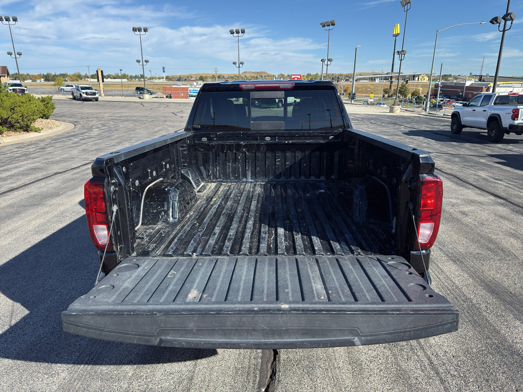 Used 2021 GMC Sierra 1500 SLE image 14