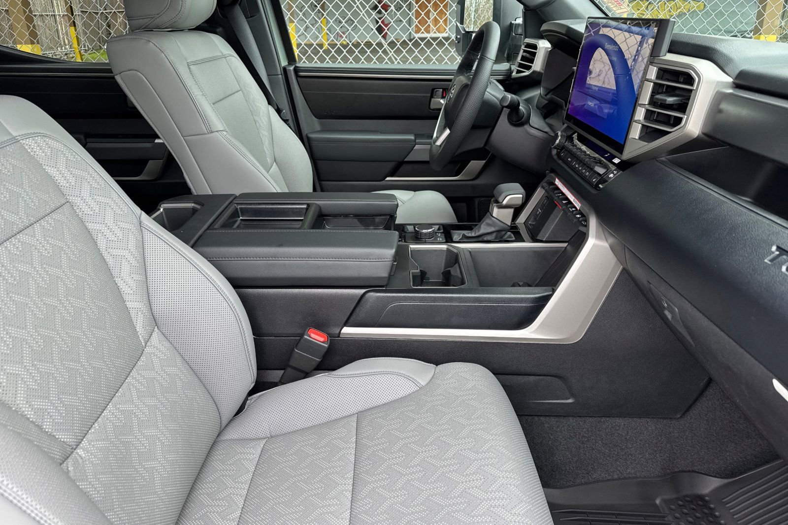 New 2025 Toyota Tundra SR5 image 15