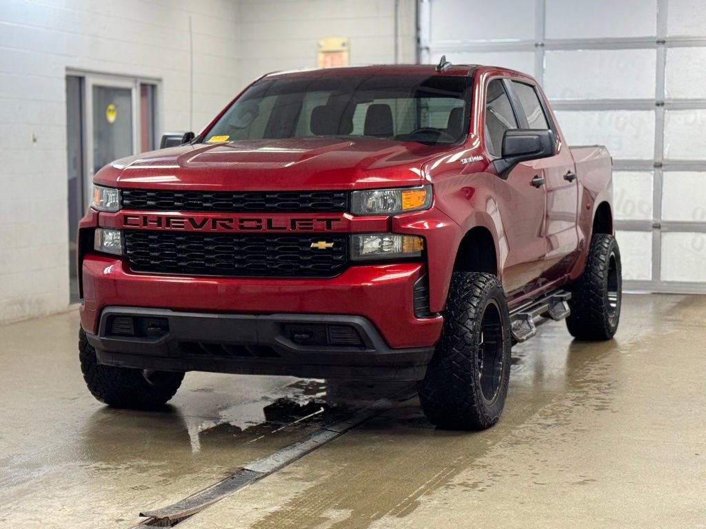 Used 2022 Chevrolet Silverado 1500 Custom image 3