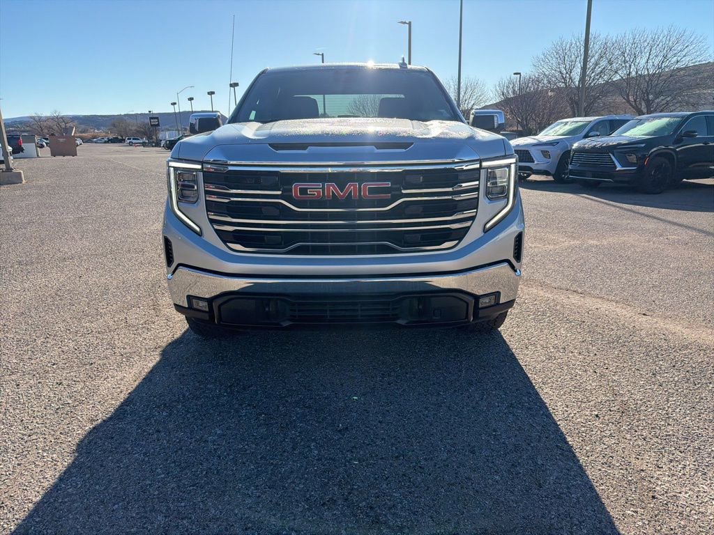Used 2022 GMC Sierra 1500 SLT w/ X31 Off-Road Package image 2