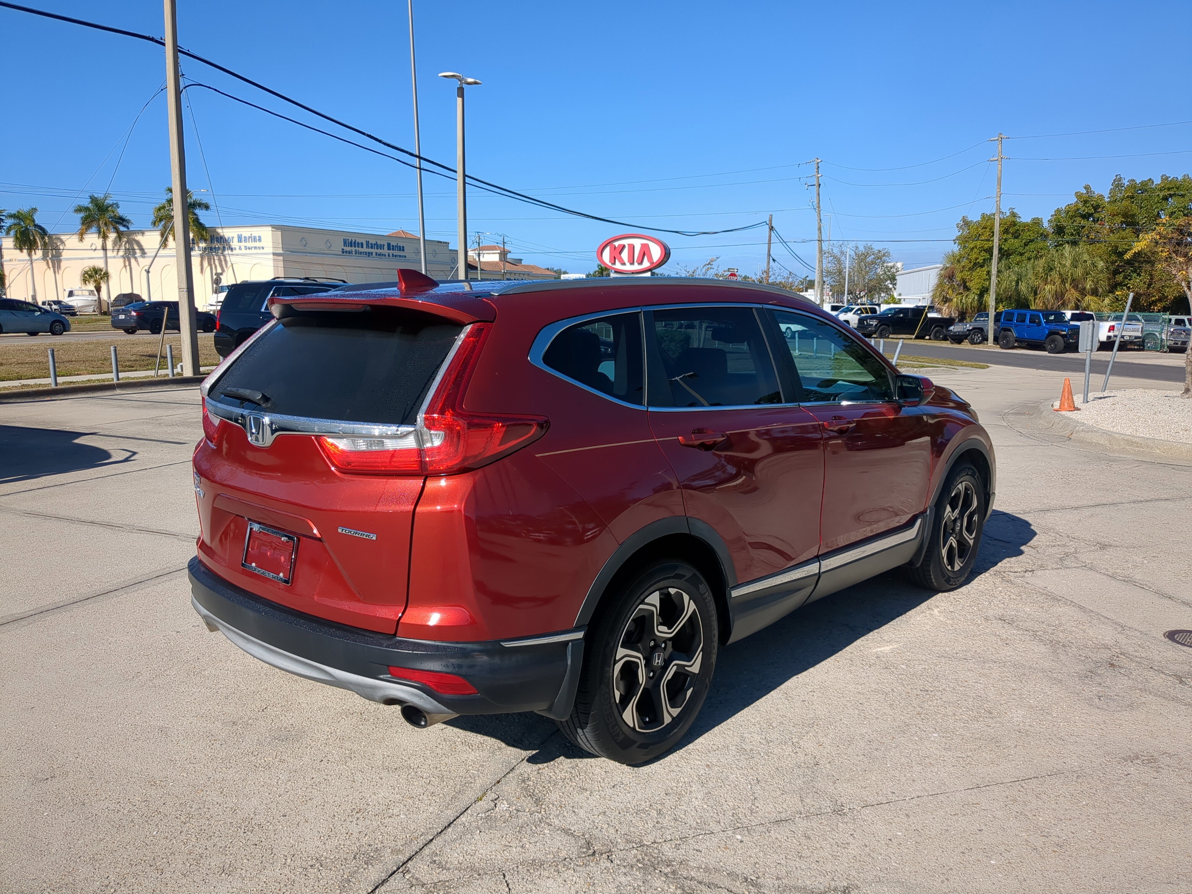 Used 2018 Honda CR-V Touring image 4