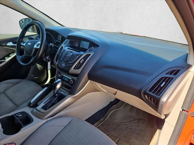 Used 2012 Ford Focus SEL FWD image 19