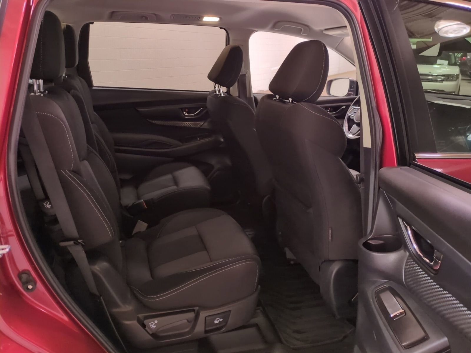Used 2023 Subaru Ascent Premium w/ Convenience Package image 12