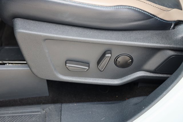 Used 2022 Ford Bronco Wildtrak image 18