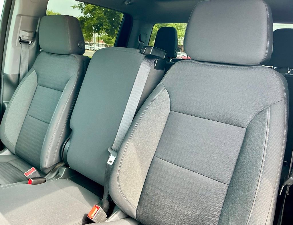 Used 2024 Chevrolet Silverado 2500 Custom w/ Custom Value Package image 37