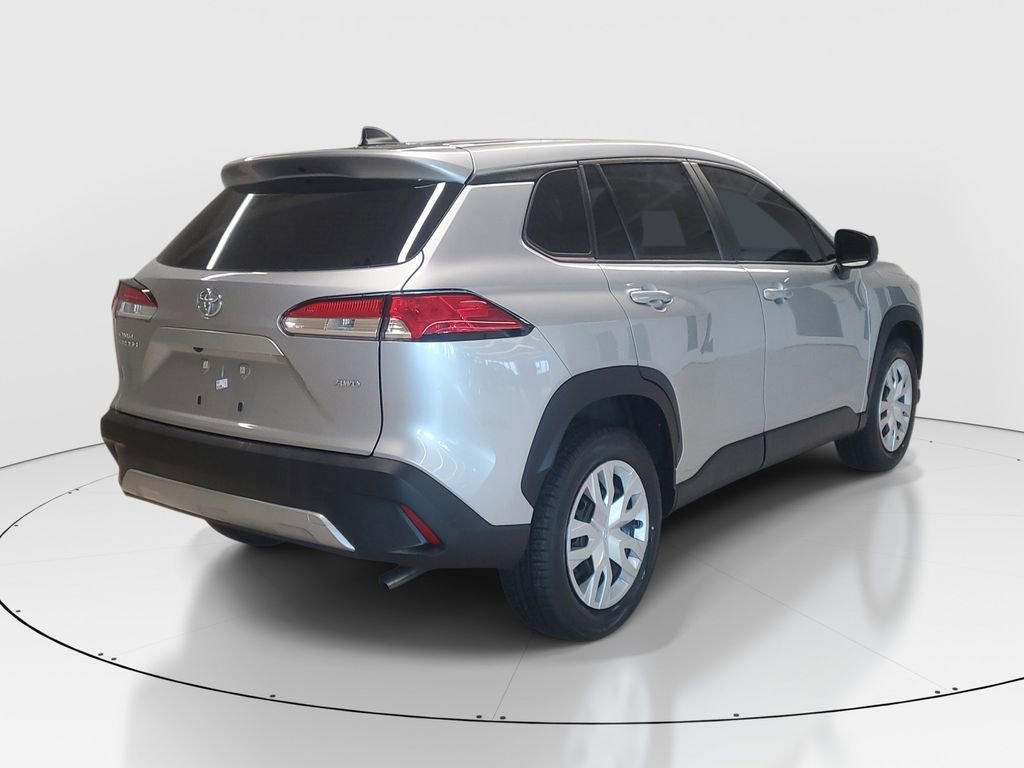 Certified 2022 Toyota Corolla Cross L image 7