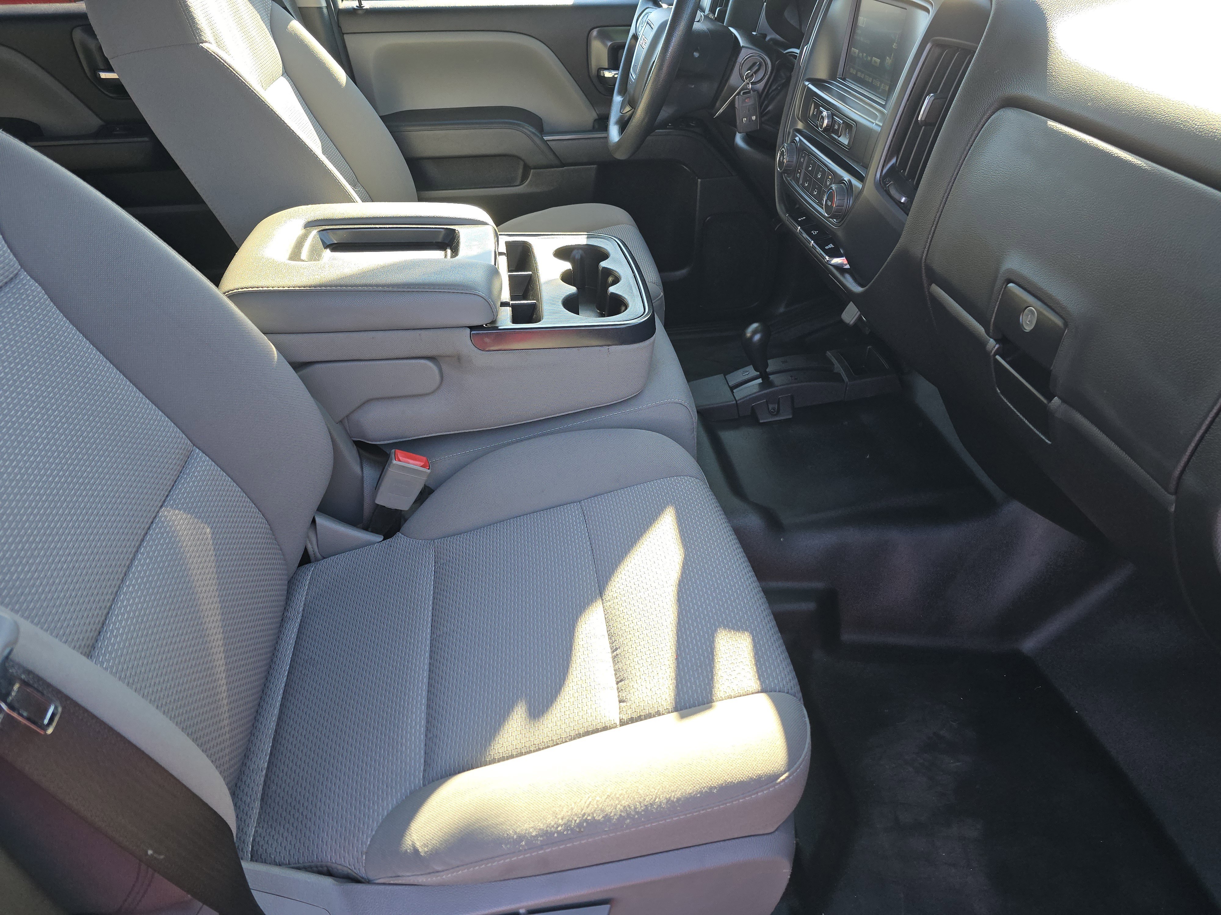 Used 2018 GMC Sierra 2500 4x4 Crew Cab w/ Sierra Convenience Package image 26