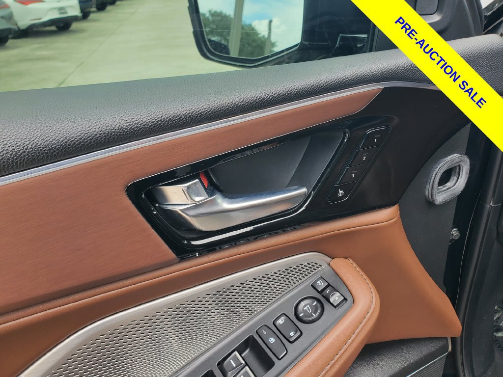 Used 2024 Acura MDX w/ Technology Package FWD image 23