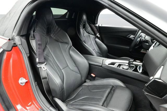 Used 2020 BMW Z4 sDrive30i w/ Executive Package RWD image 12