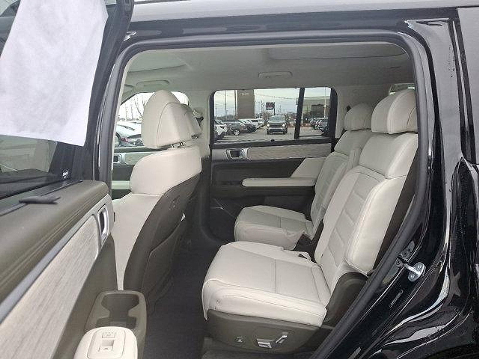 New 2025 Hyundai Santa Fe Calligraphy image 5