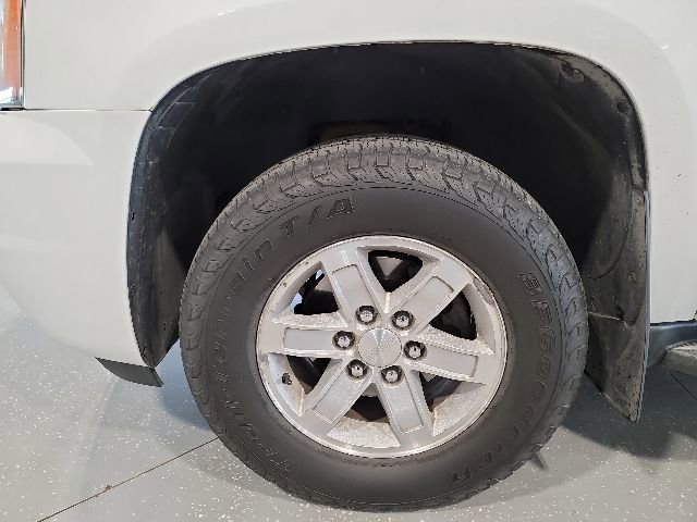 Used 2014 GMC Yukon XL SLT AWD/4WD image 11