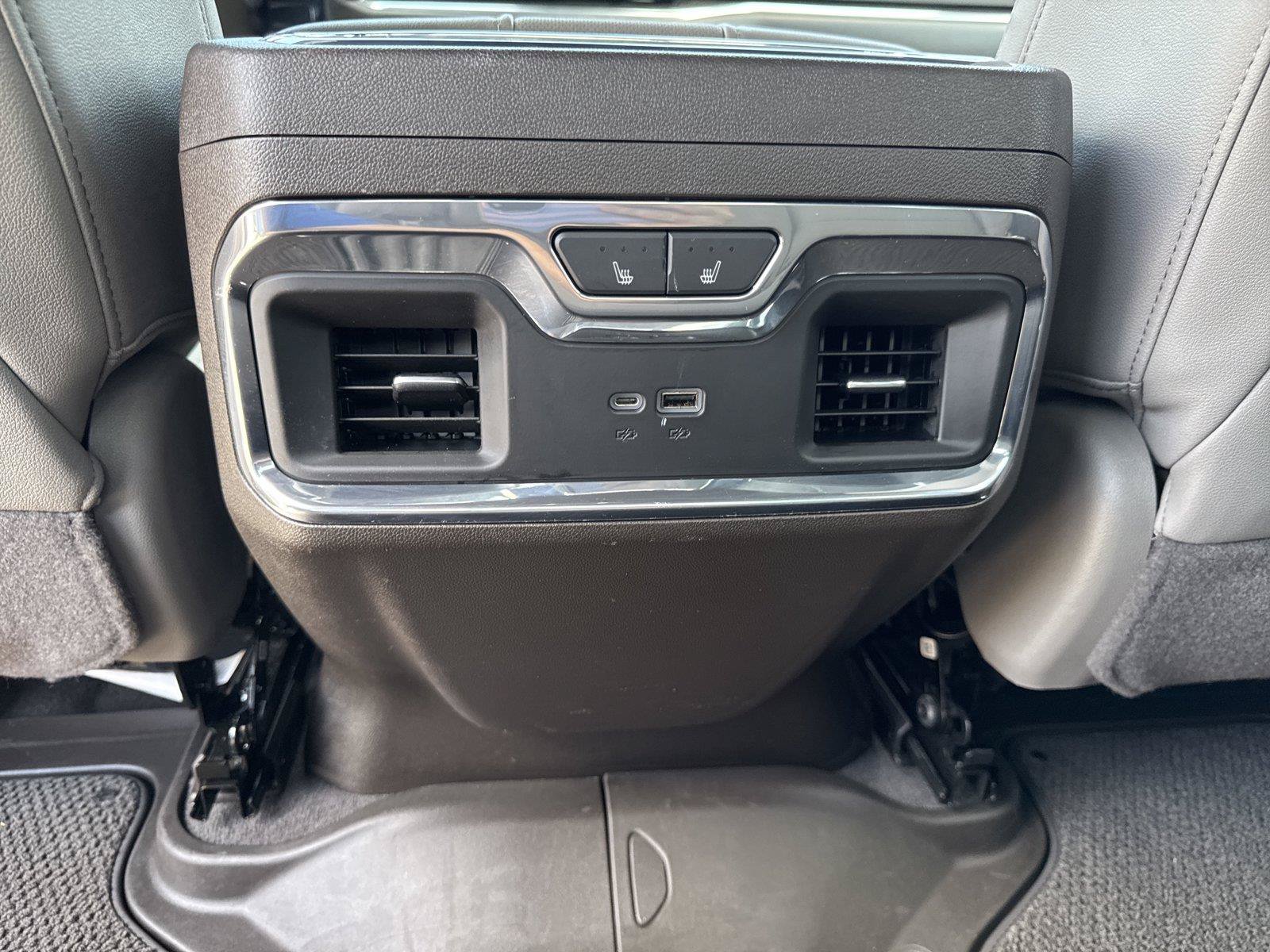 Used 2023 Chevrolet Silverado 1500 LTZ w/ Technology Package AWD/4WD image 31
