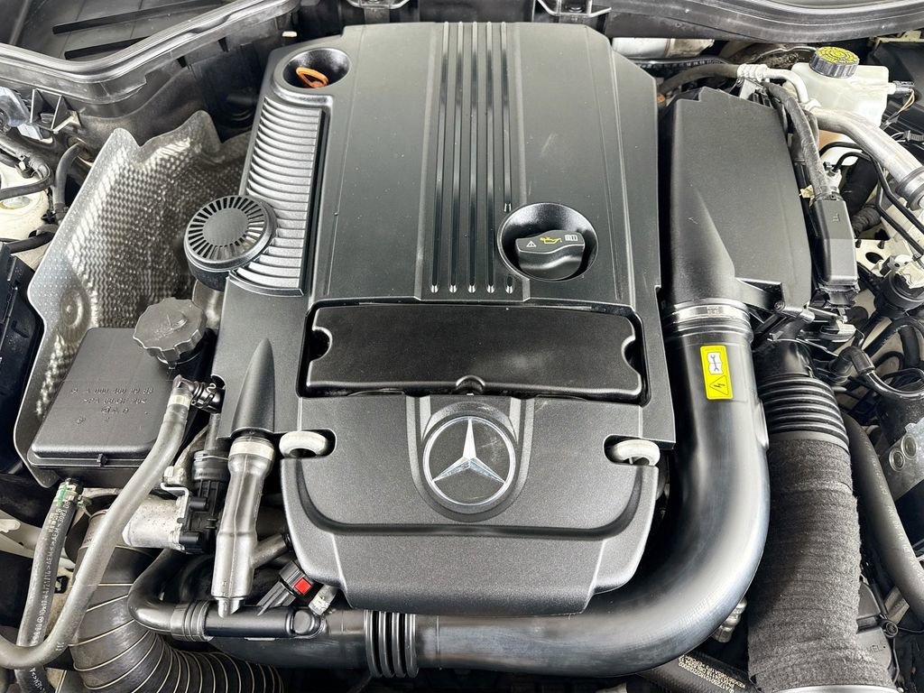 Used 2015 Mercedes-Benz SLK 250 image 28