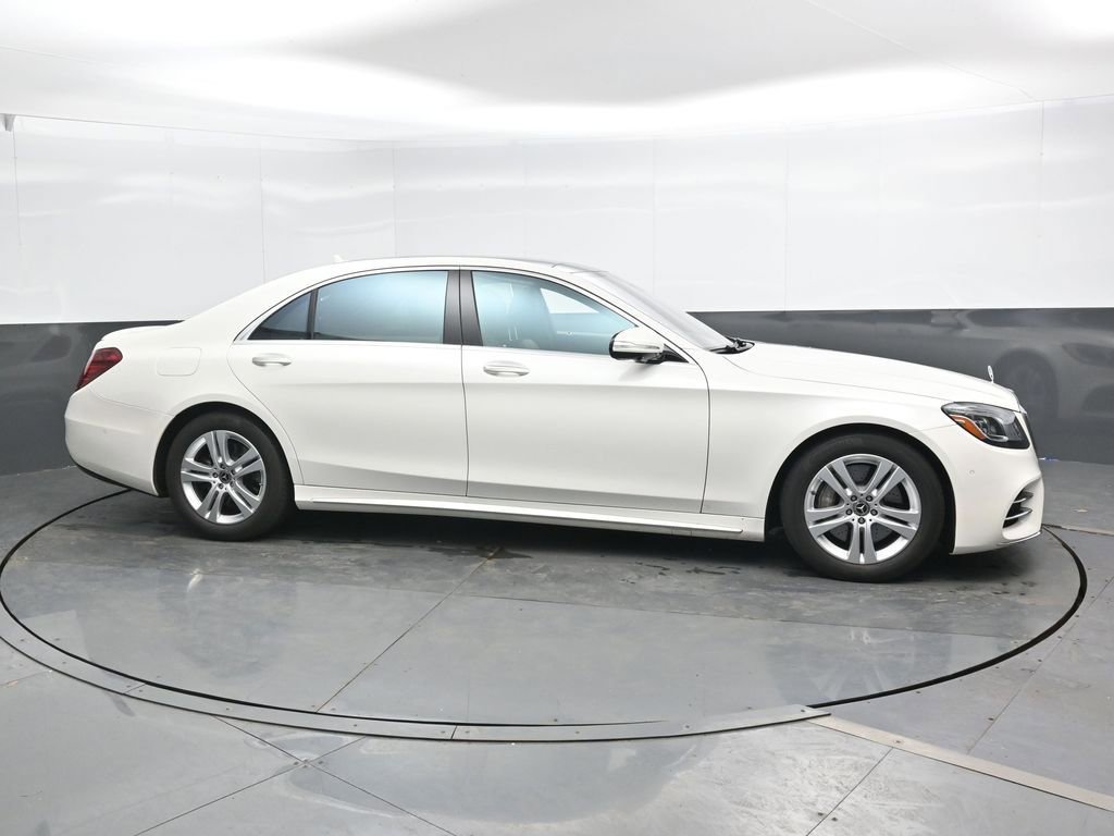 Used 2019 Mercedes-Benz S 560 4MATIC Sedan image 4