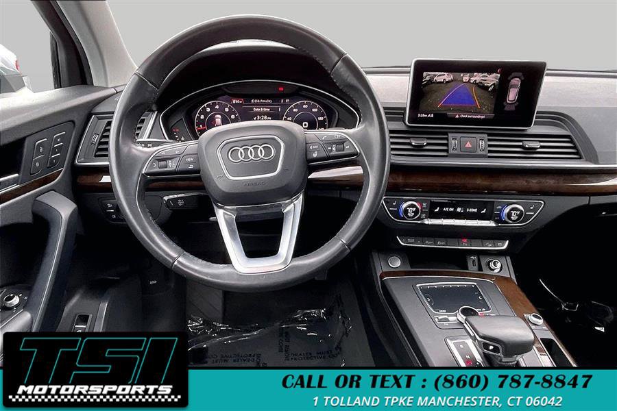 Used 2019 Audi Q5 2.0T Premium Plus w/ Premium Plus Package AWD/4WD image 5