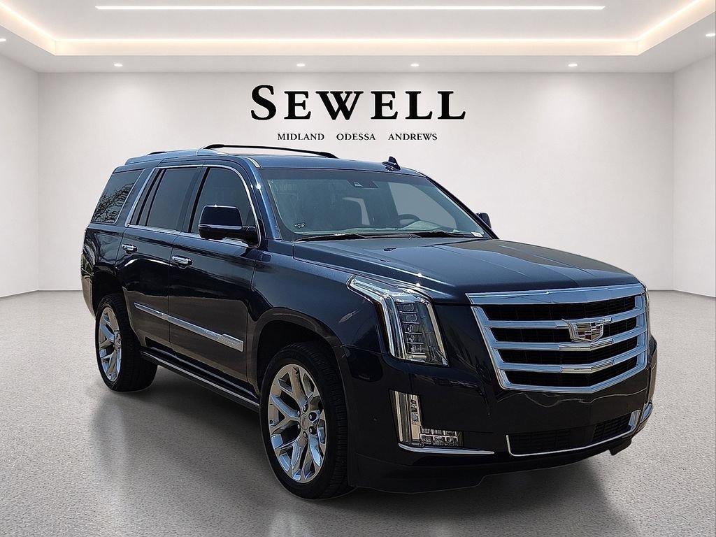 Used 2020 Cadillac Escalade Premium Luxury AWD/4WD image 6