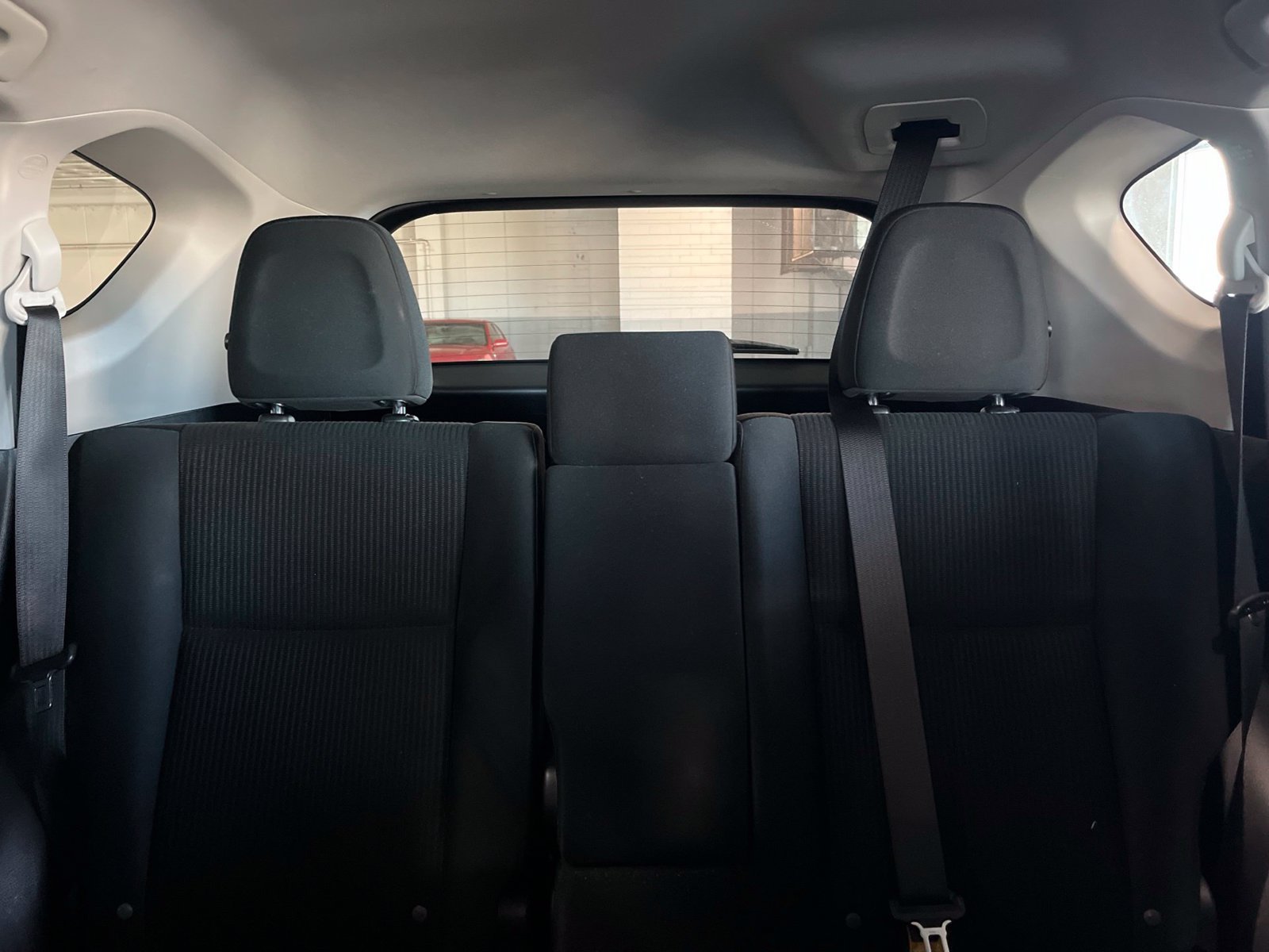 Used 2017 Toyota RAV4 LE w/ All Weather Liner Package AWD/4WD image 19