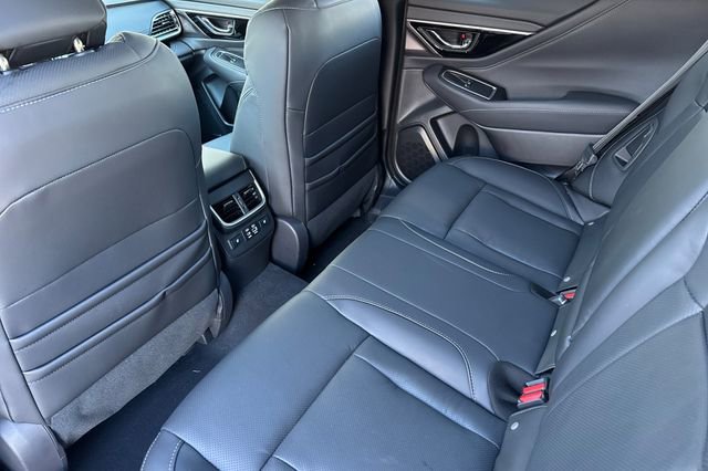 New 2025 Subaru Outback Touring AWD/4WD image 9