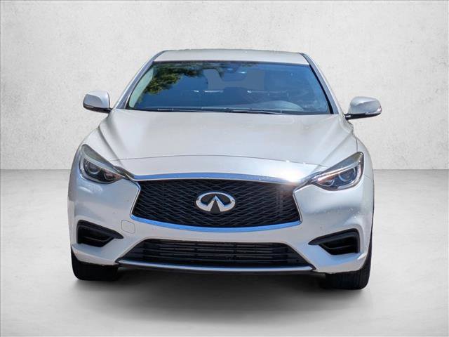 Used 2018 INFINITI QX30 image 2