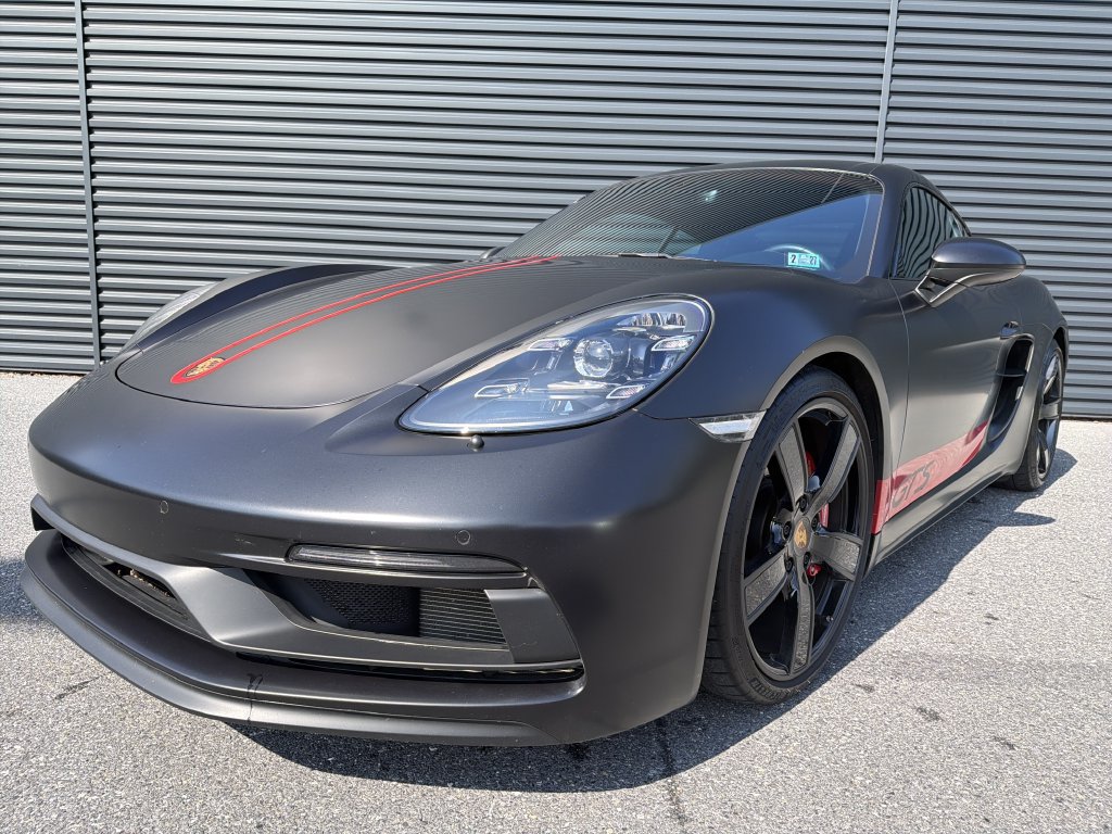 Certified 2025 Porsche 718 Cayman GTS RWD image 1