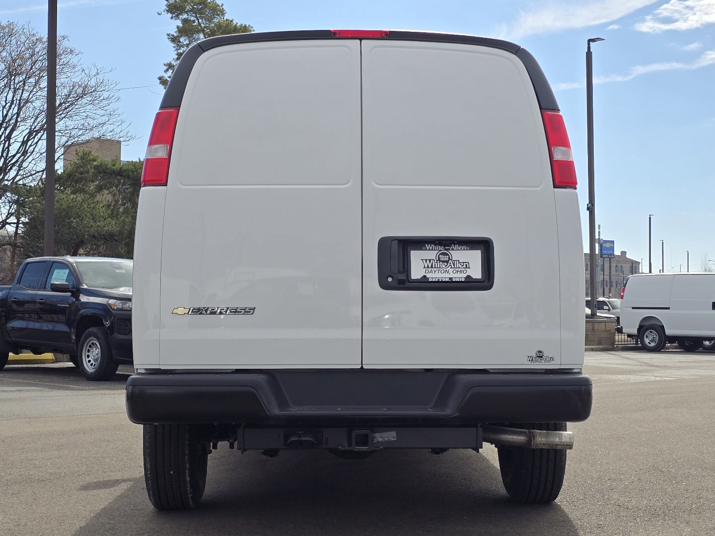 New 2026 Chevrolet Express 2500 w/ Driver Convenience Package RWD image 11