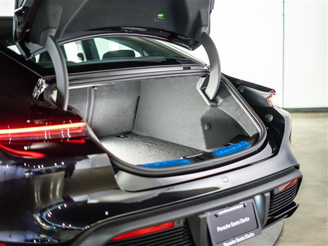 New 2026 Porsche Taycan RWD image 28