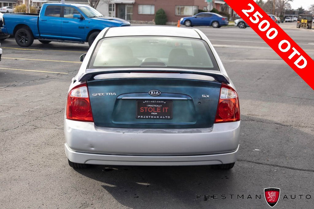 Used 2006 Kia Spectra SX image 5
