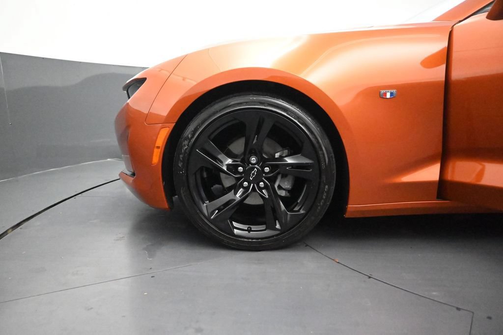 Used 2024 Chevrolet Camaro LT RWD image 13