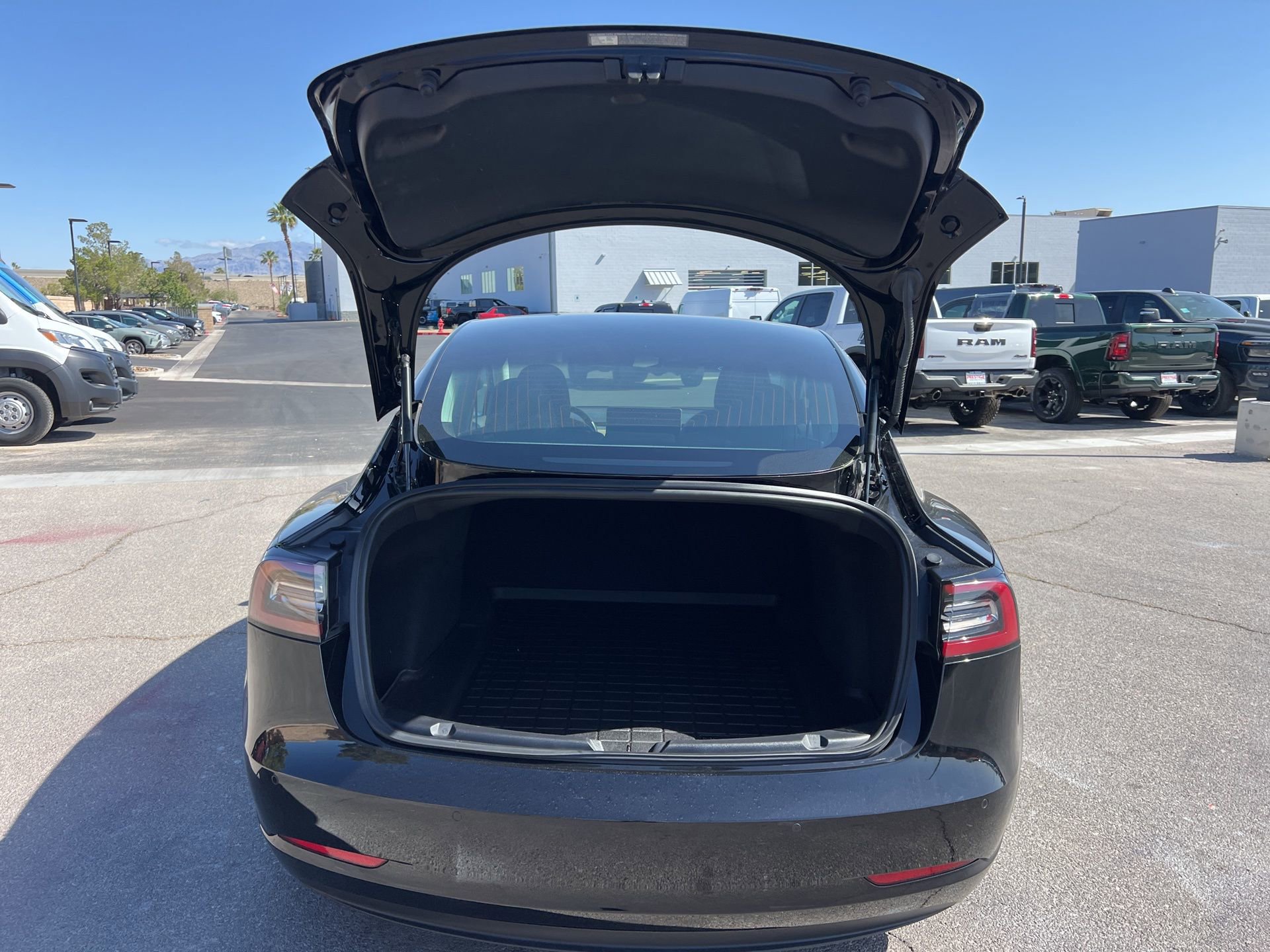 Used 2019 Tesla Model 3 Standard Range Plus RWD image 14
