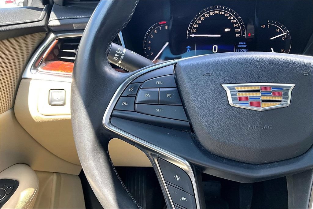 Used 2018 Cadillac XT5 Luxury w/ Driver Awareness Package AWD/4WD image 11