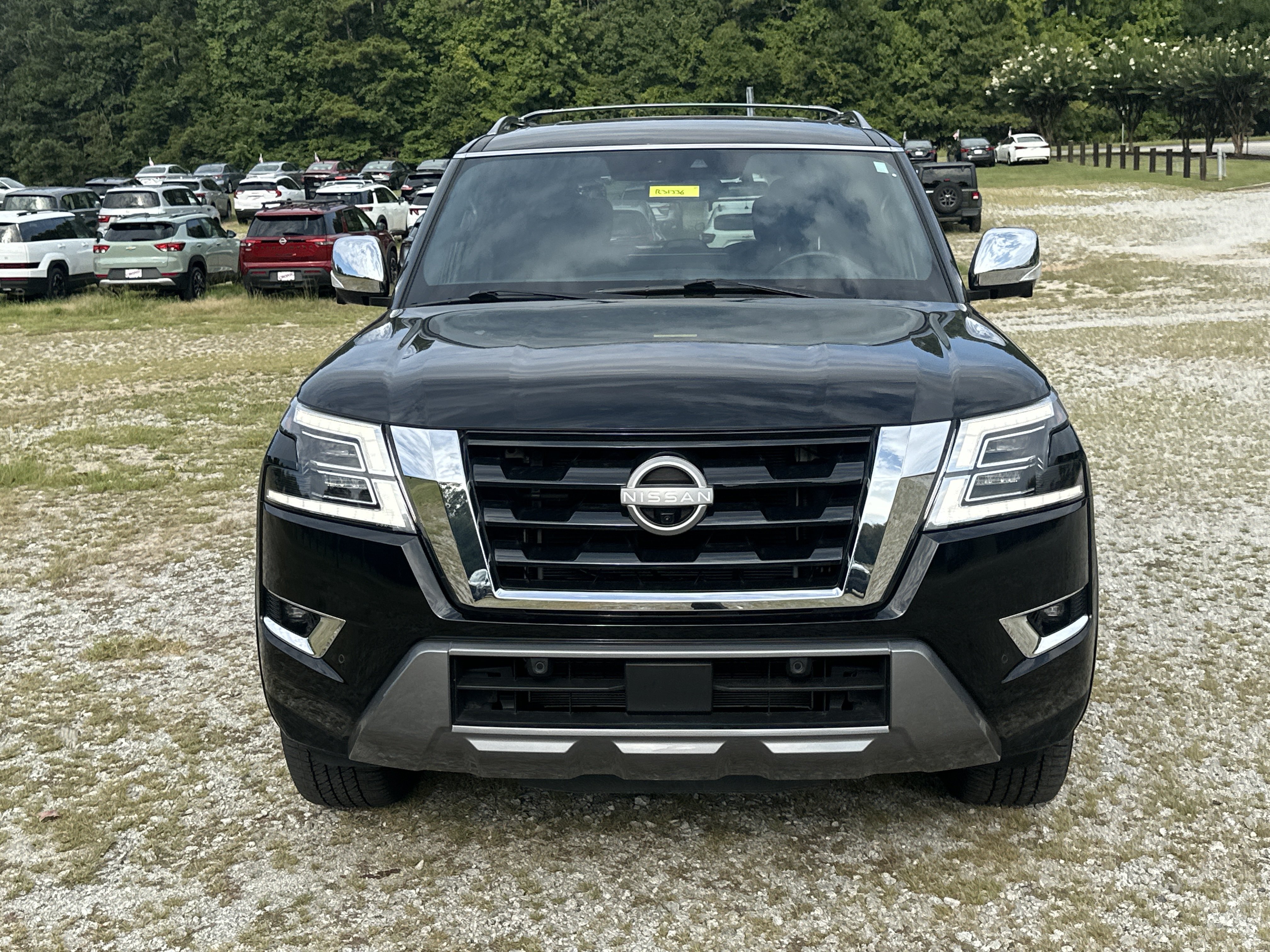 Used 2024 Nissan Armada Platinum w/ Captain's Chairs Package AWD/4WD image 2