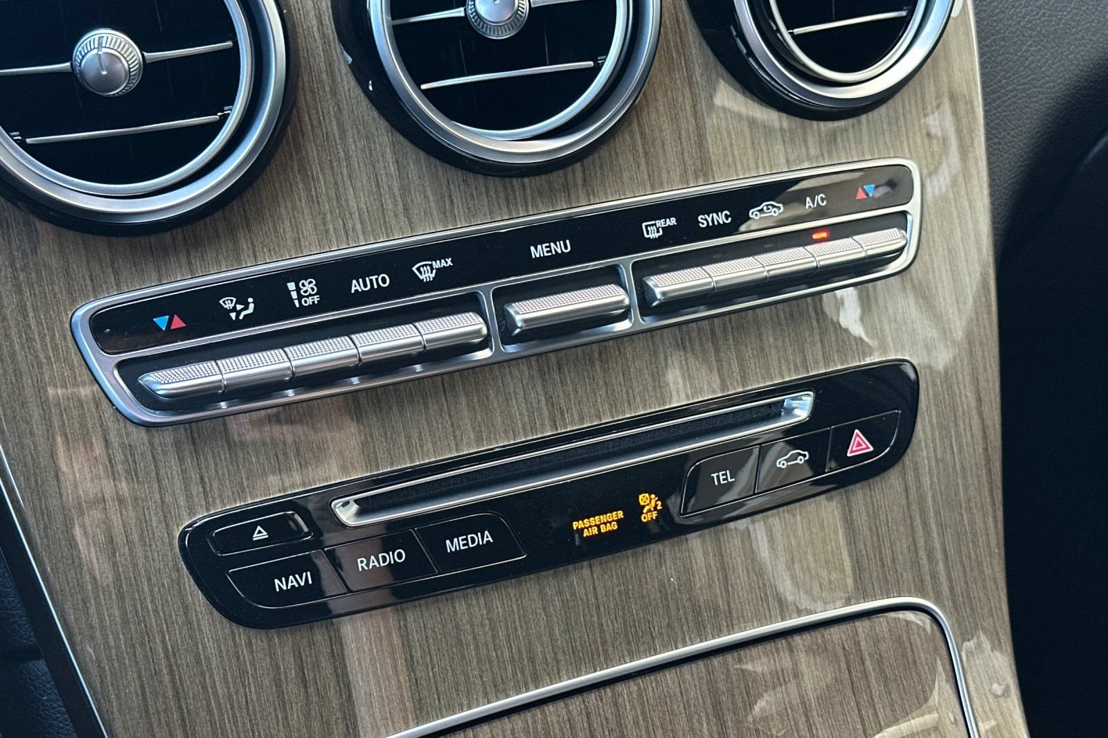 Used 2018 Mercedes-Benz GLC 300 image 20