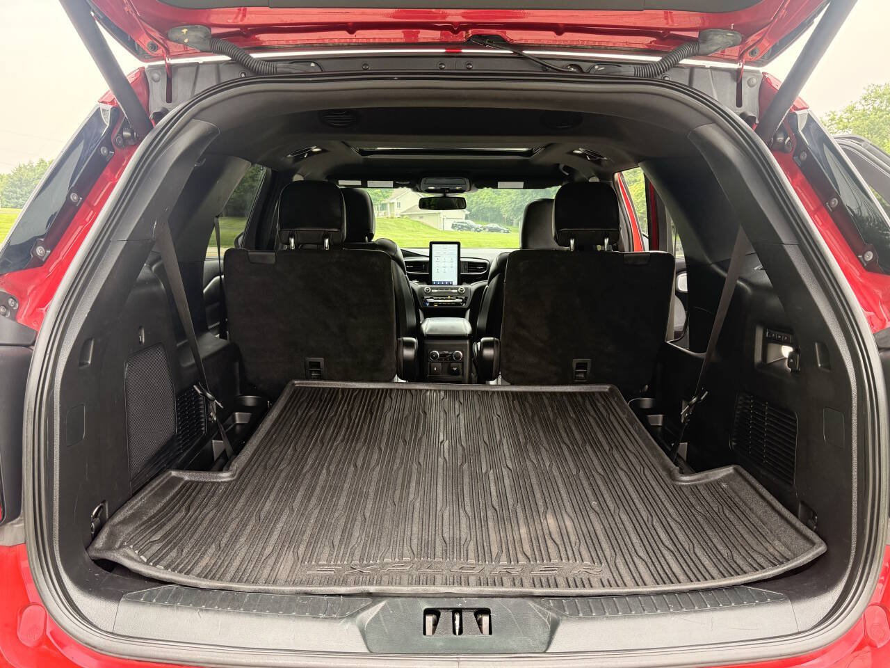 Used 2020 Ford Explorer ST w/ Premium Technology Package AWD/4WD image 31