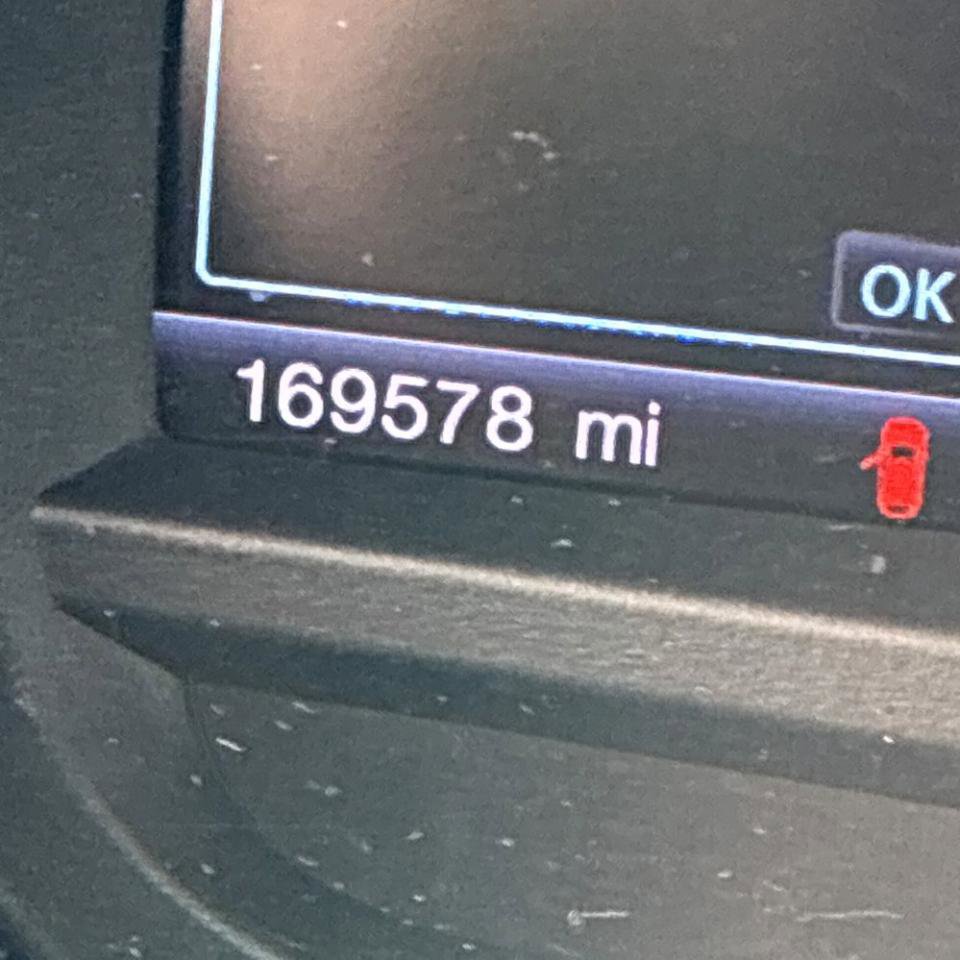 Used 2013 Ford Explorer Sport AWD/4WD image 24