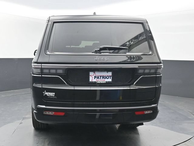 New 2026 Jeep Grand Wagoneer L Summit w/ Rear Seat Video Group I AWD/4WD image 4
