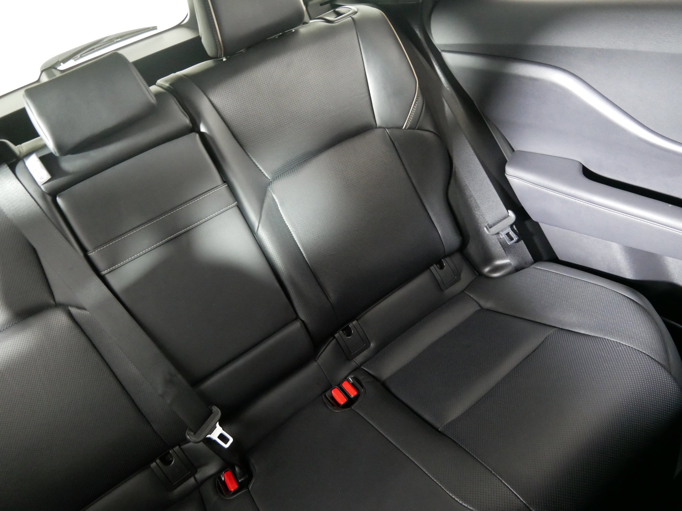 Used 2025 Toyota Crown Signia image 14