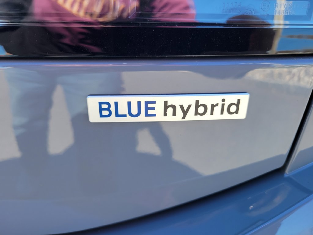 New 2026 Hyundai Sonata Blue FWD image 7