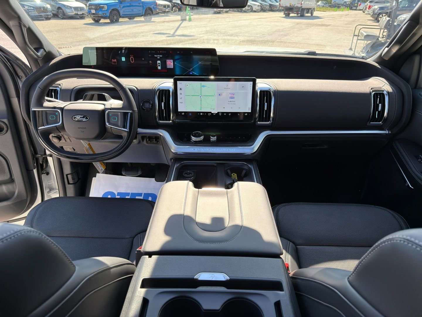 New 2025 Ford Expedition Max Platinum w/ Stealth Performance Package image 25