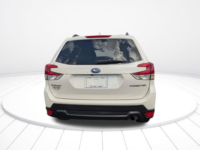 Used 2023 Subaru Forester AWD/4WD image 4